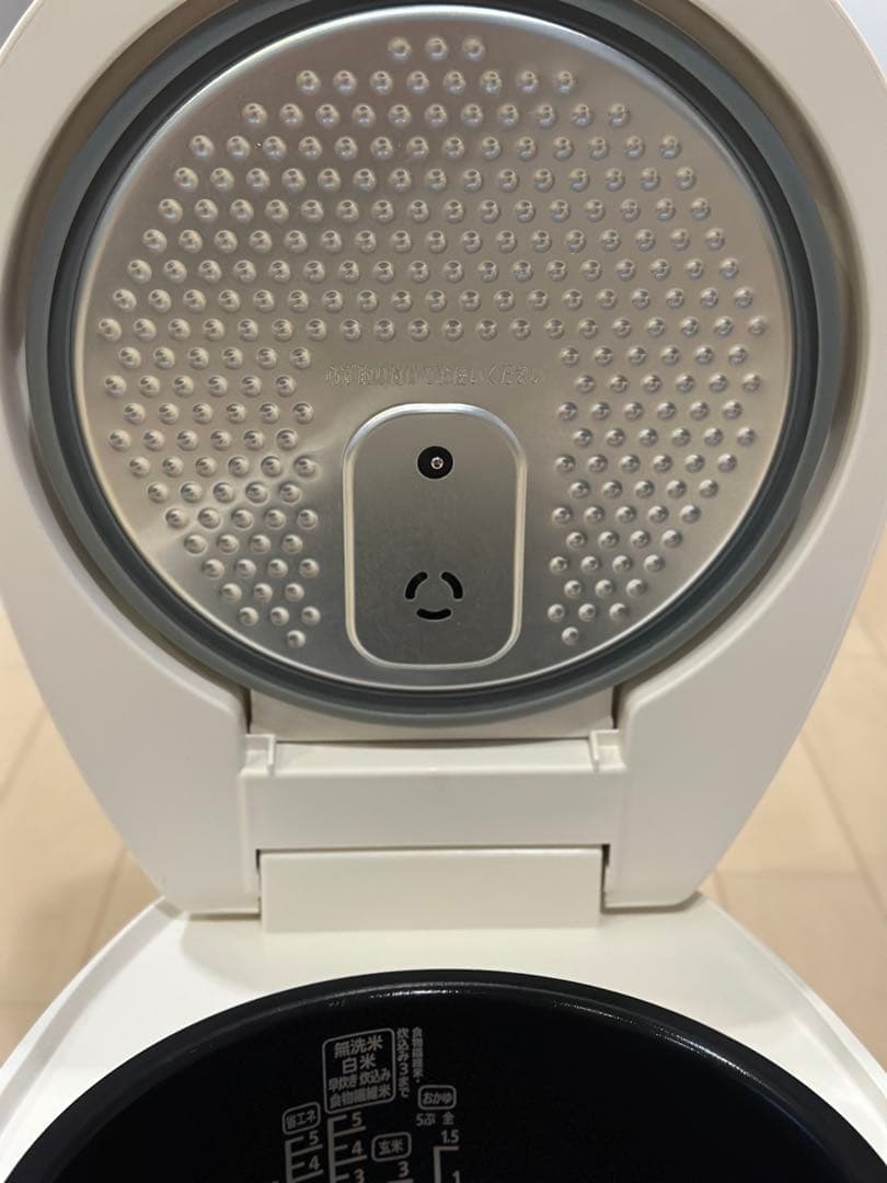 アイリスオーヤマ★5.5合IH炊飯器 RC-IL50-W 白 2023年製