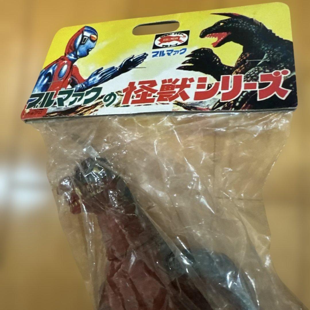 アーストロン　ブルマァク