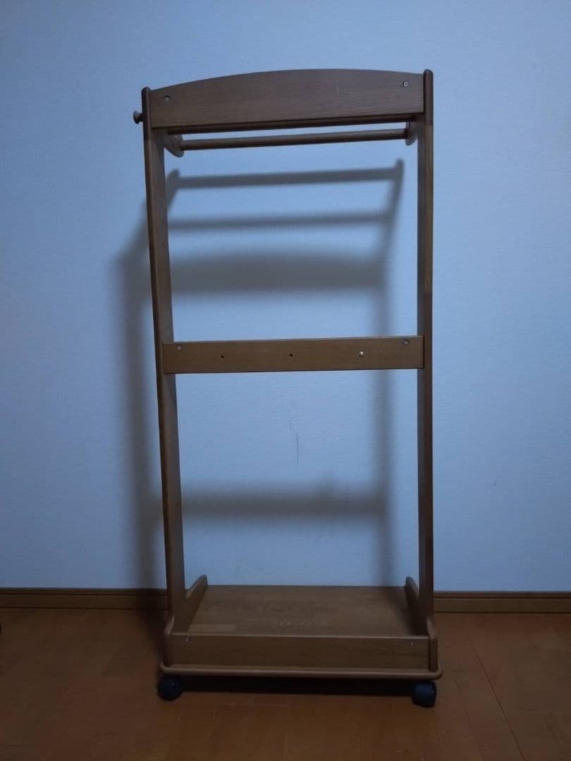 Karimoku 木製ハンガーラック キャスター付き