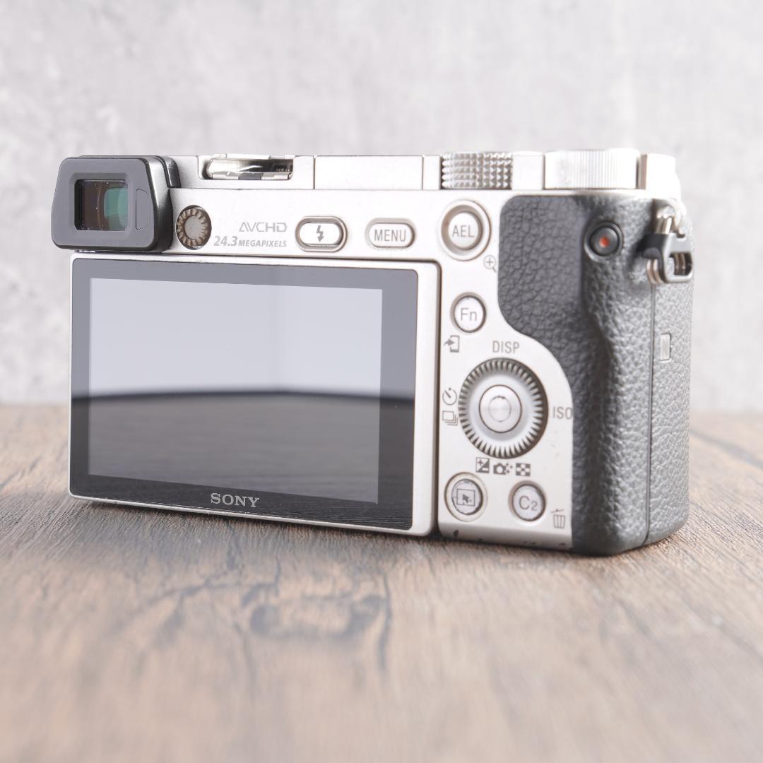 ✨美品✨シルバー✨運動会・イベントに✨SONY α6000　512