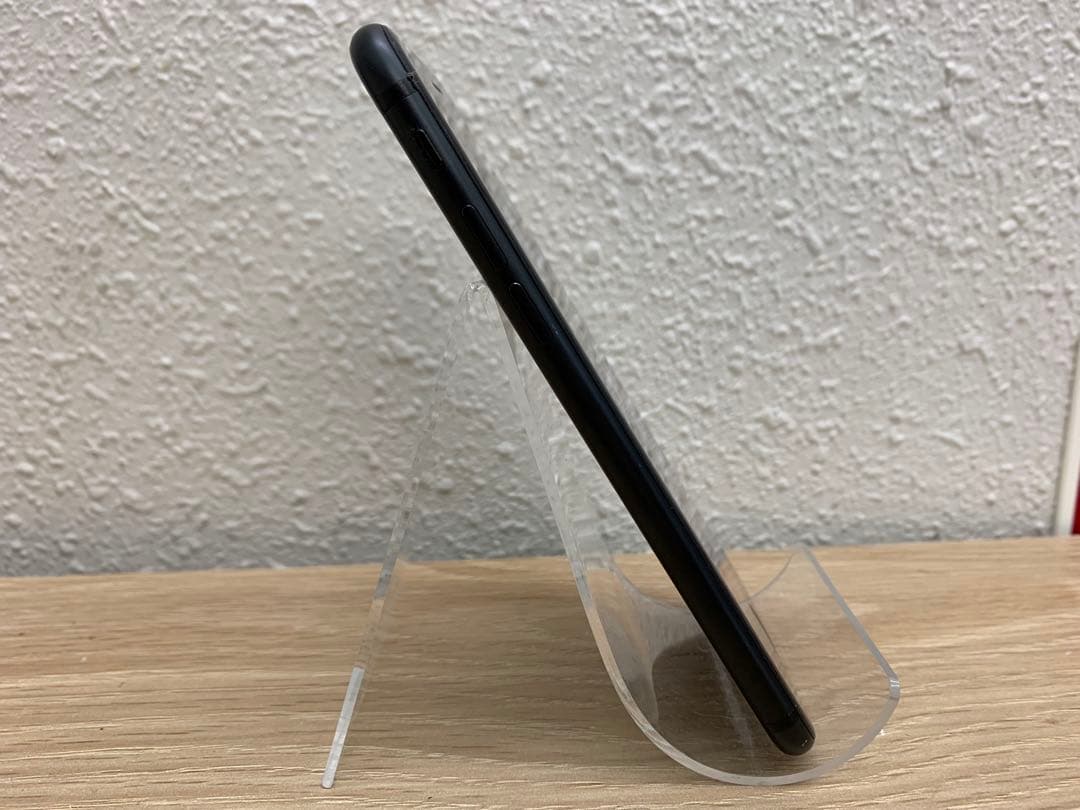 iPhone7 ブラック 32GB SIMフリー 本体