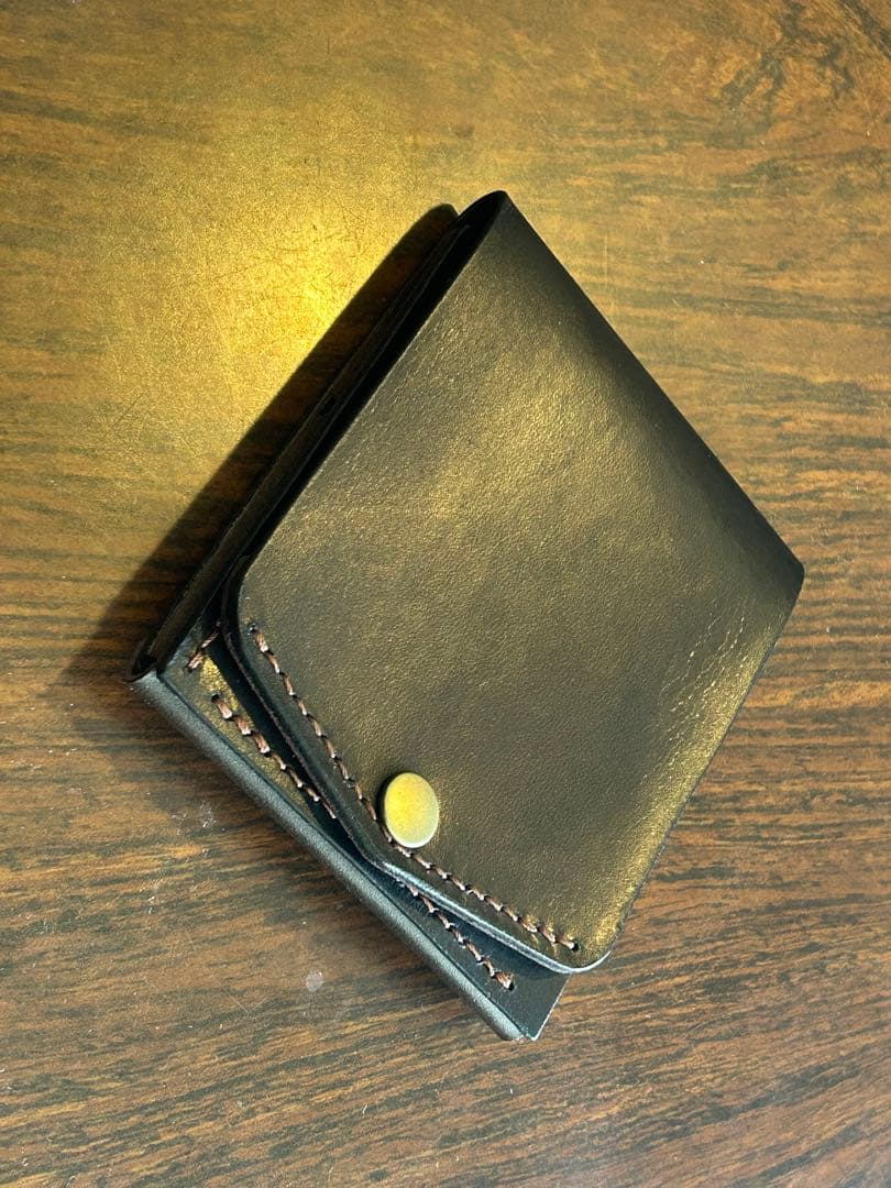 本革 ミニ財布 コンパクト財布 ハンドメイド レザー 手縫い 二つ折り　ブラック