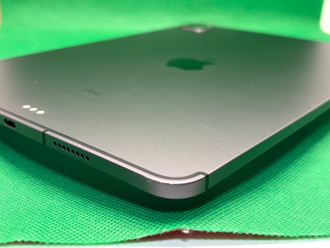 IPAD PRO 11 インチ第三世代128GB SIMフリー