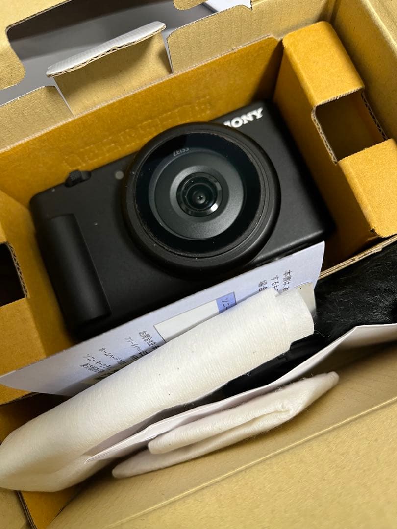 SONY コンパクトデジタルカメラ ZV1-F