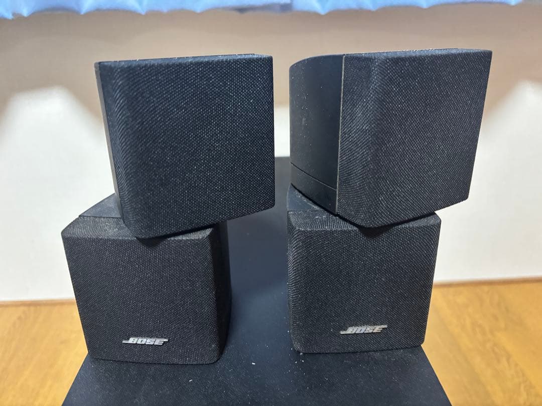 Bose サブウーファーとスピーカーセット