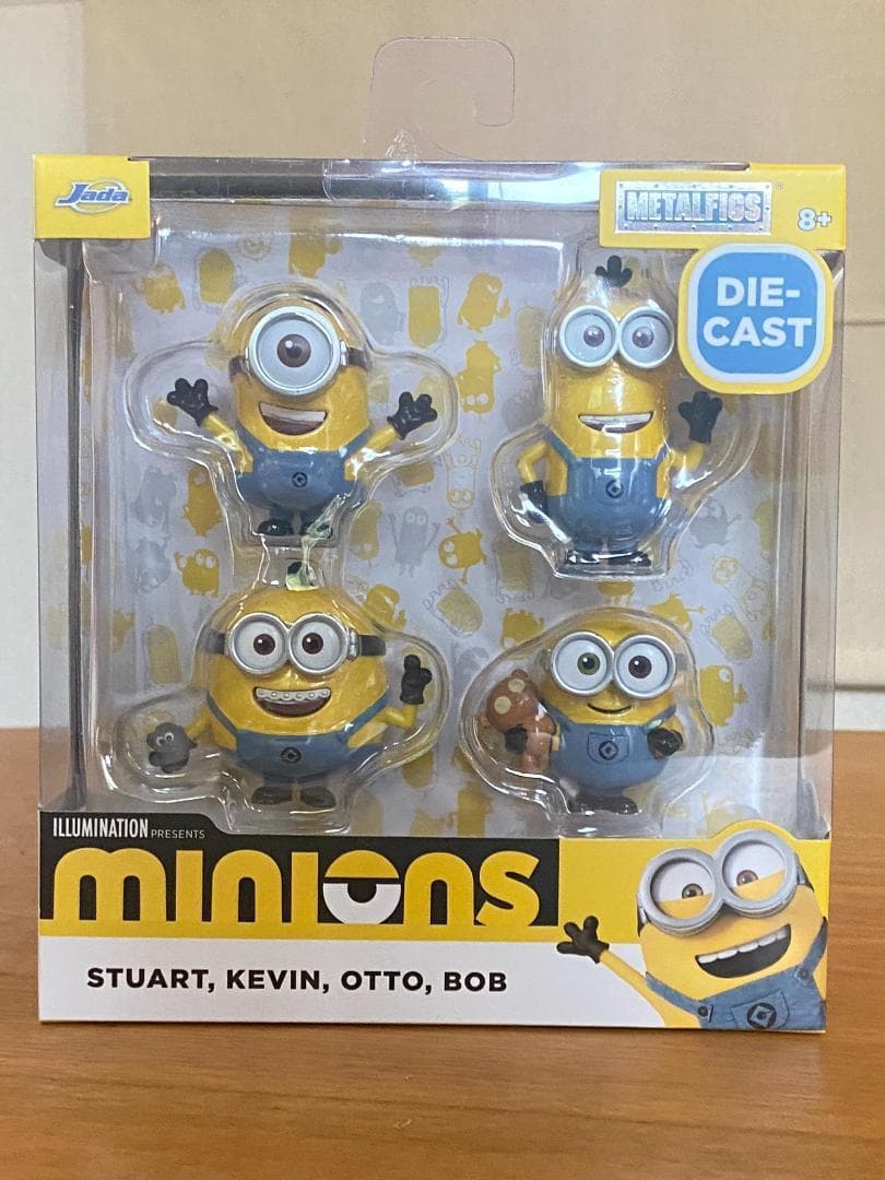 ミニオンズ フィギュア 4体セット ダイキャスト 金属製 映画グッズ