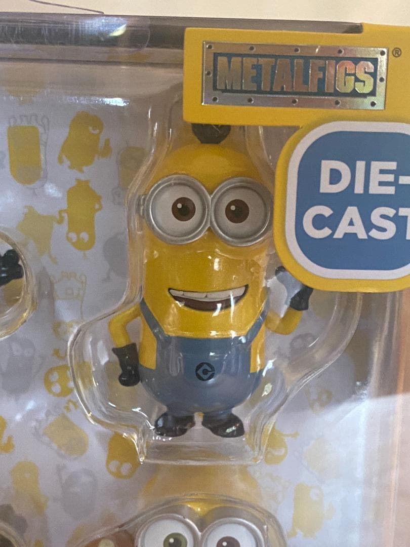 ミニオンズ フィギュア 4体セット ダイキャスト 金属製 映画グッズ