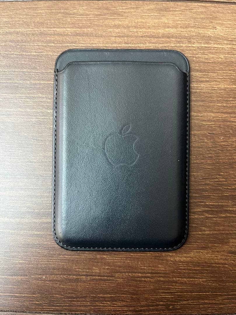 Apple純正 iPhone レザーウォレット MagSafe対応 ミッドナイト