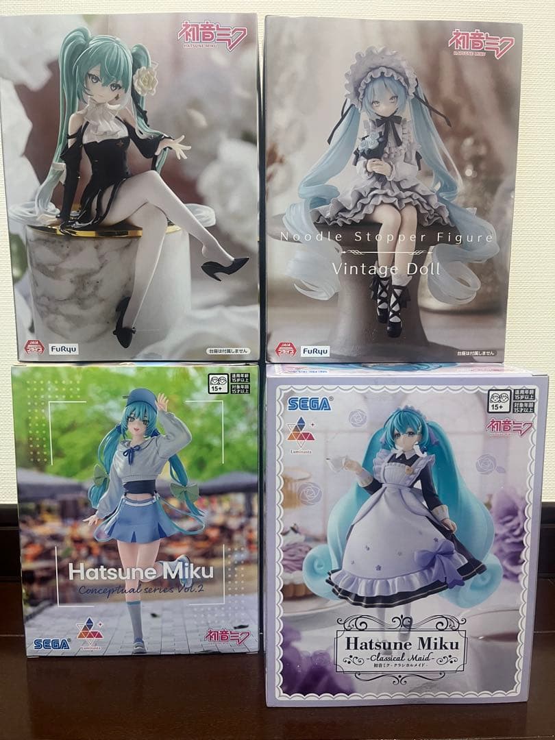 初音ミク　フィギュア　4体セット
