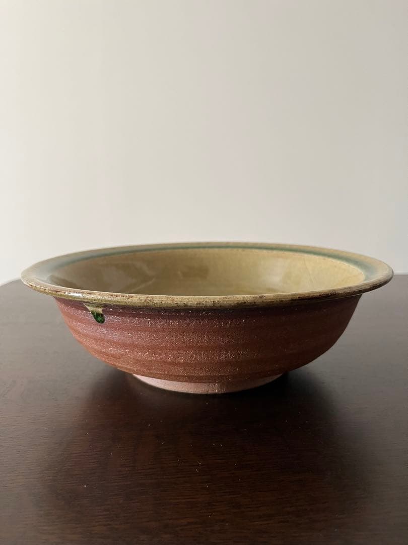 美濃焼　作山窯製　緑ベージュ　盛り鉢　陶器 直径約24.5 高さ約8 未使用