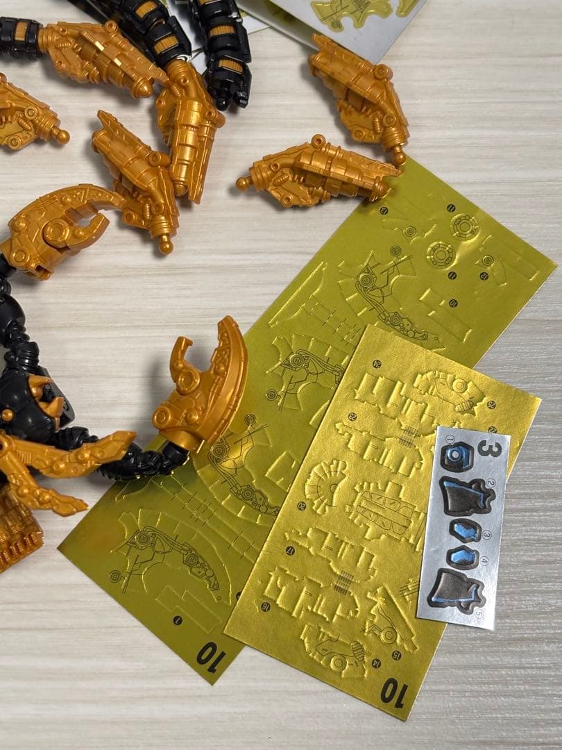 食玩プラモデル ゴッドスコーピオンB ミニプラ 王様戦隊キングオージャー