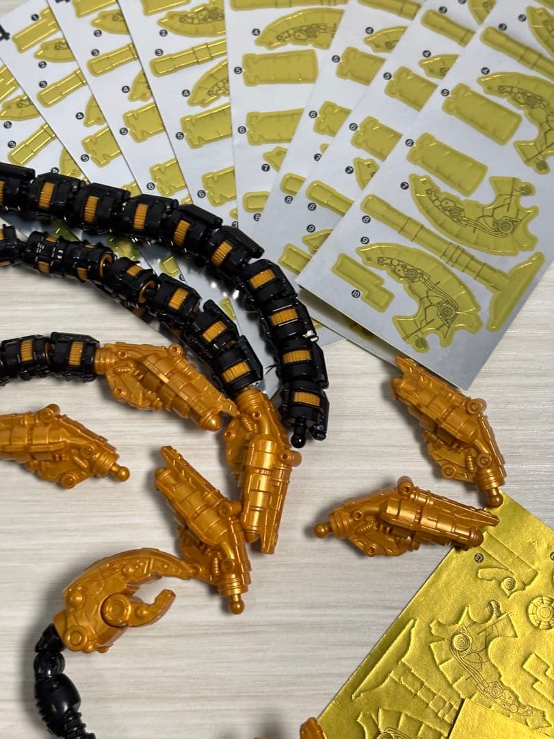 食玩プラモデル ゴッドスコーピオンB ミニプラ 王様戦隊キングオージャー