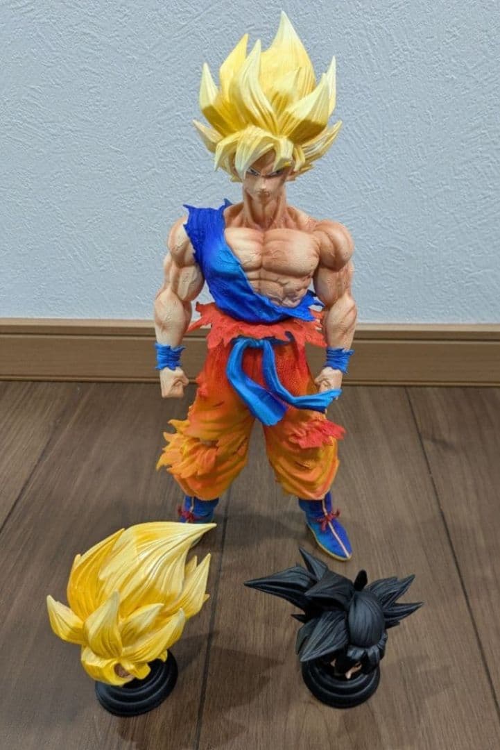 ドラゴンボール 孫悟空 スーパーサイヤ人　最終決戦　30cm 頭部パーツ3種付き