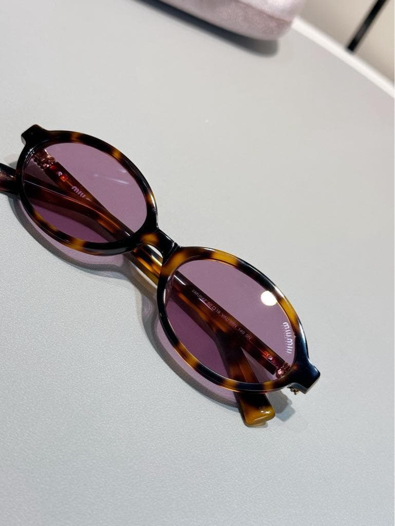 MIUMIU ロゴ サングラス レディース SMU04Z