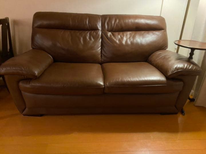 Italy ナツッジ社本革ブラウンカラーソファ2-3人掛用