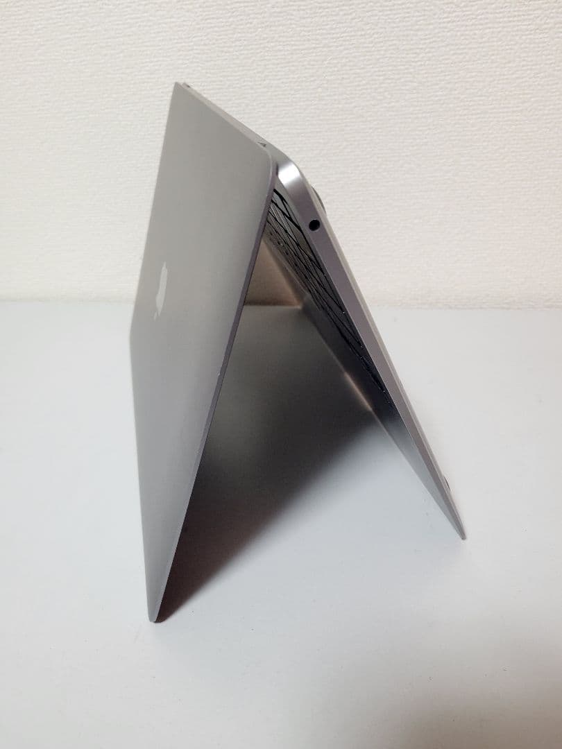 美品　上位モデルMacbook Air 2020 M1/16GB/512GB
