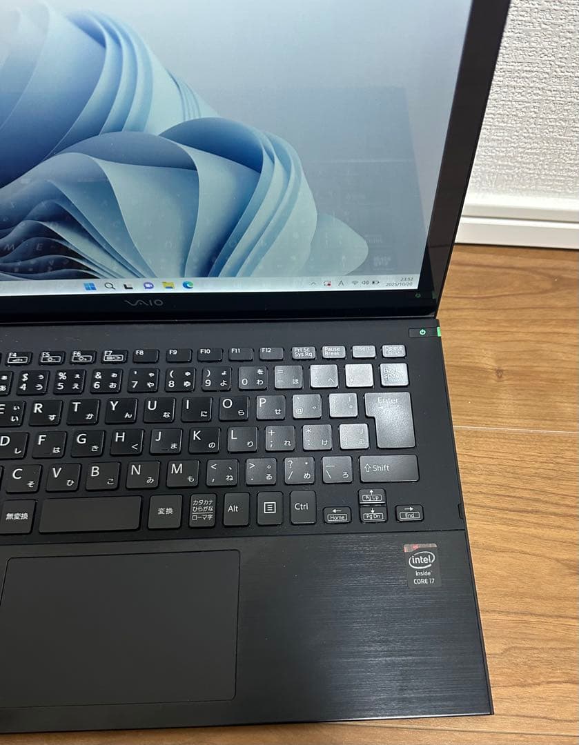 SONY Core i7 メモリ8GB SSD128GB office 2024