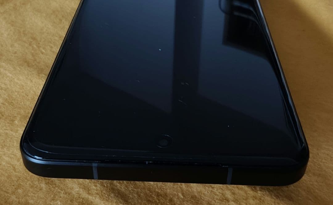 Xiaomi 15 Ultra 16GB/512GB＋スタンド付ケース2個