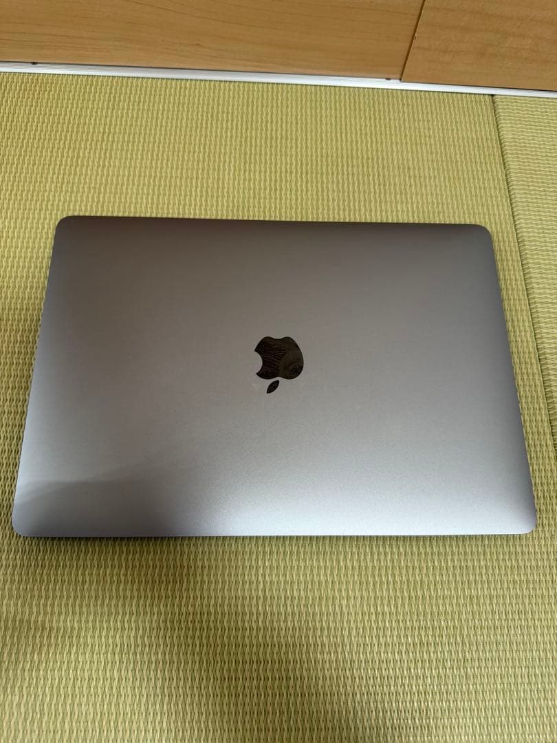 MacBook本体 MacBook Air M1 2020 13.3 8GB/256GB 95%