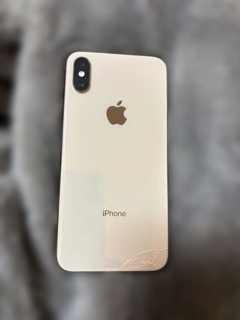 iPhone Xs 256GB 初期化済み