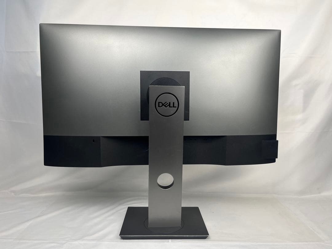 Dell 2719D 27インチモニター　2K 回転機能