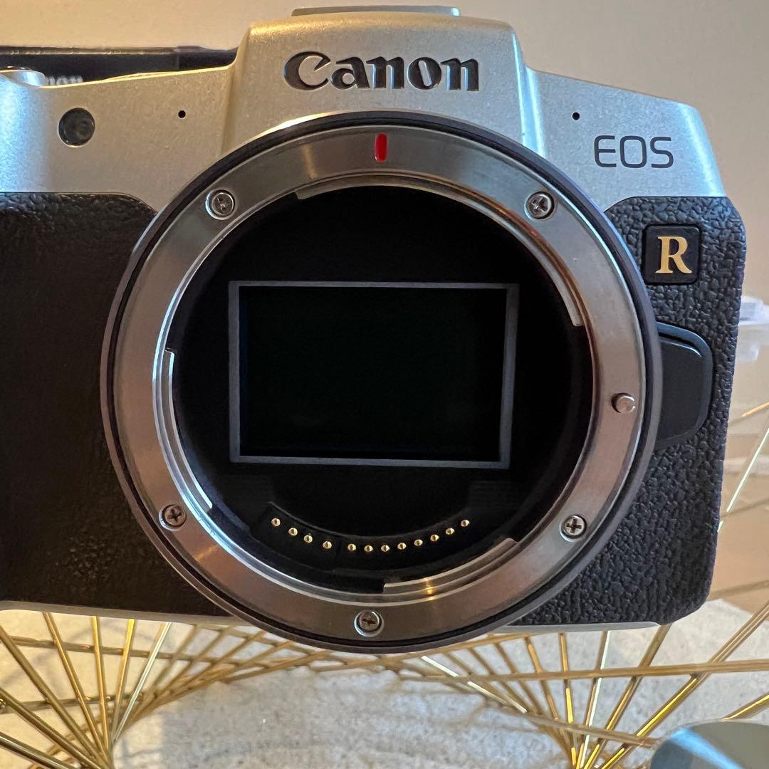 Canon EOS RP ゴールド
