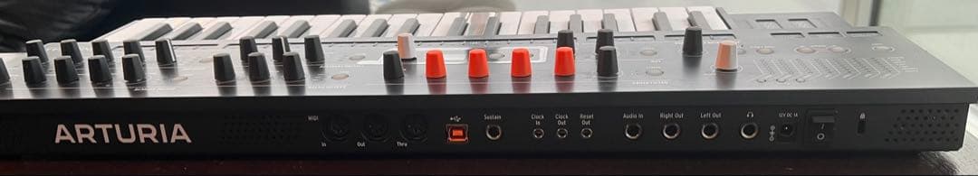 Arturia MiniFreak/シンセサイザー