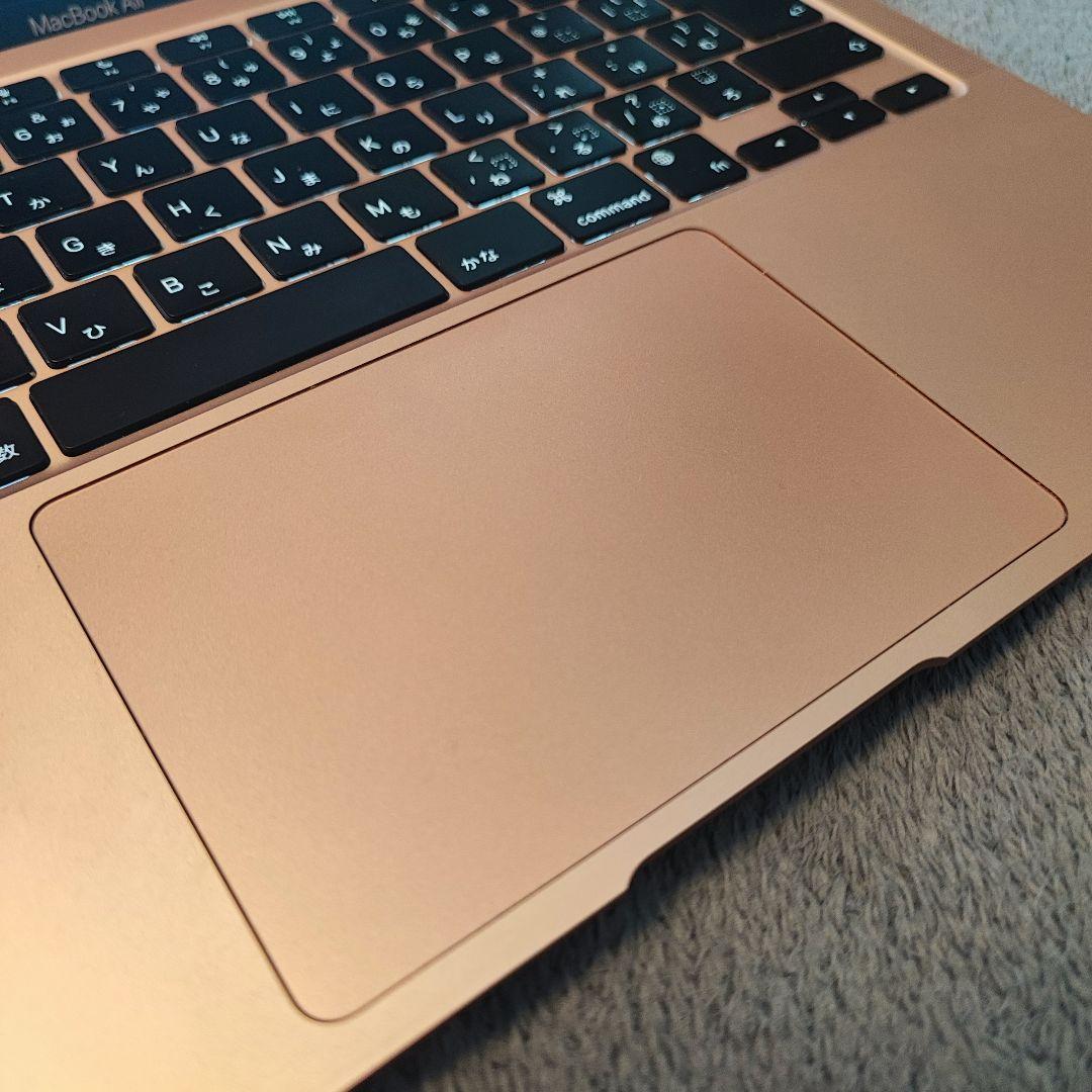 美品 MacBookAir M1 Gold 13‘ 本体 公式充電器付き