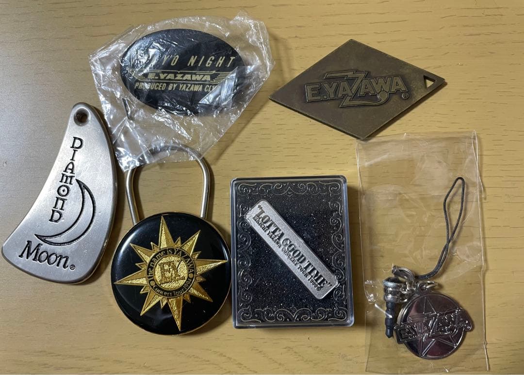 矢沢永吉 ビーチタオル 2つは未使用。3つは中古品。 アクセサリー