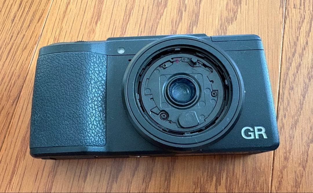 RICOH GR II 箱・充電器付き レンズカバー外れあり