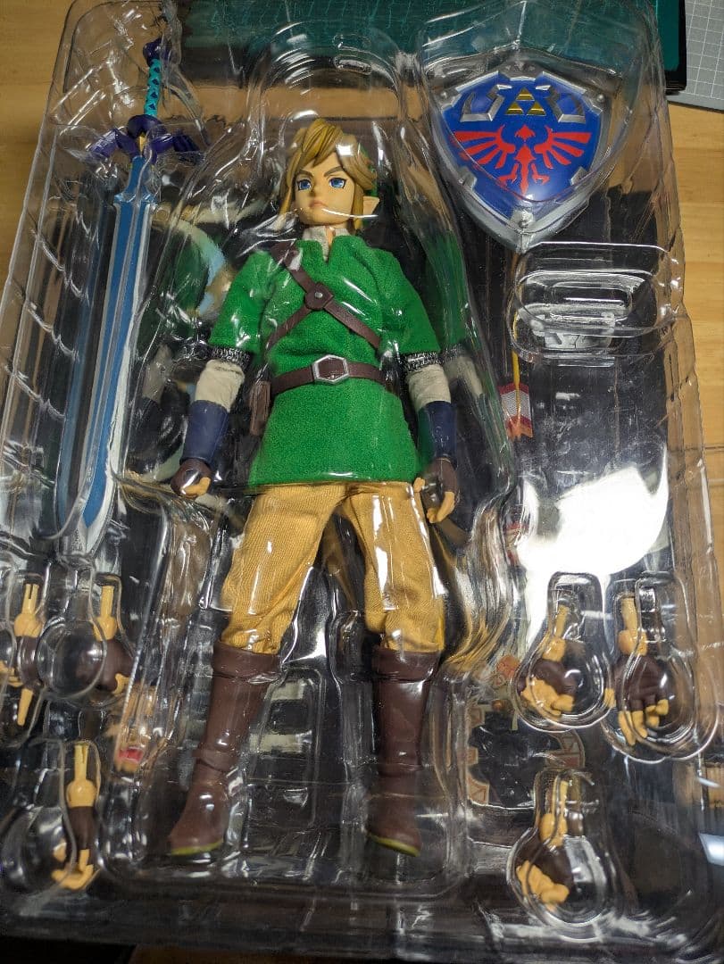 RAH ゼルダの伝説 スカイウォードソード リンク フィギュア　※注意点あり