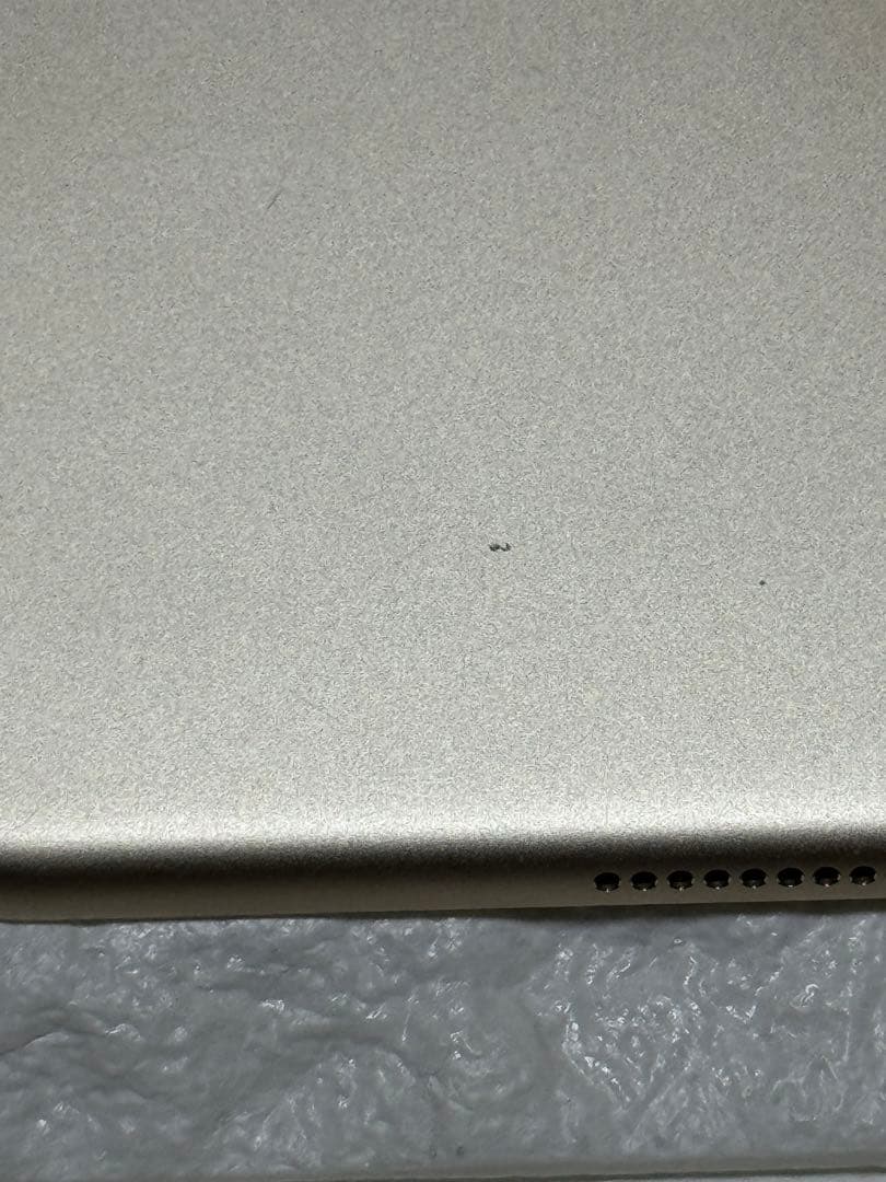 【画面美品】iPad Air 2 WiFi + cellularモデル 16GB