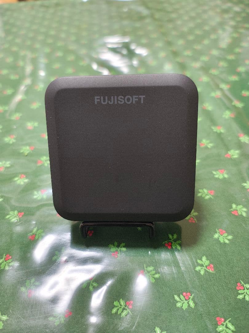 富士ソフトFUJISOFT FS040W モバイルルーター ほぼ未使用