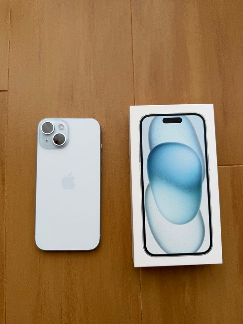 Apple iPhone 15 ブルー 本体　SIMフリー