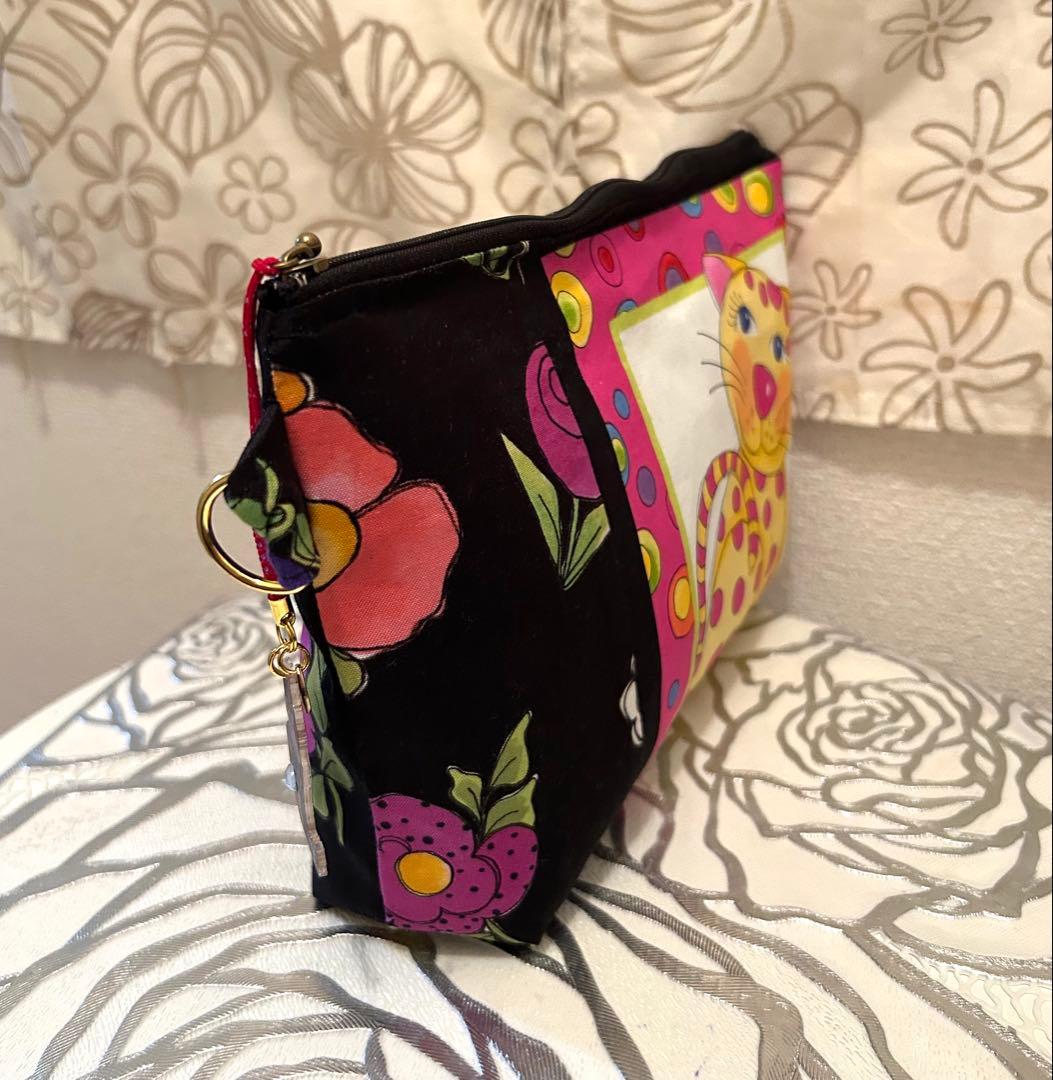 «802»大きめポーチ*ロラライハリスネコちゃん*笑顔Cats*ペンケース仕切り