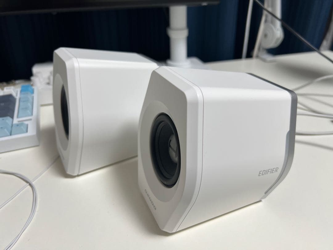 G2000 Edifier ホワイト スピーカー