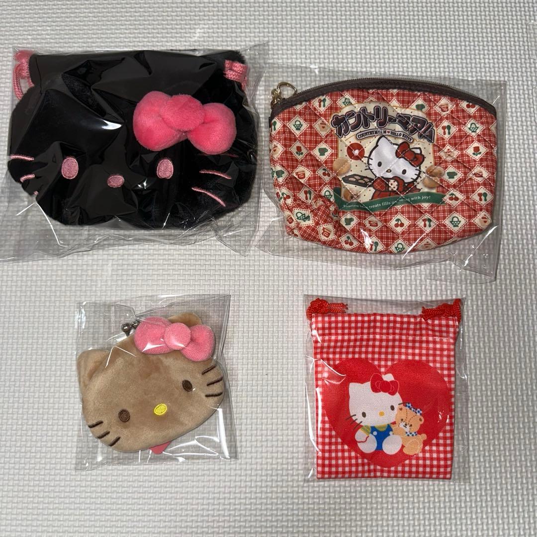 サンリオ　ハローキティ　マスコット　ポーチ