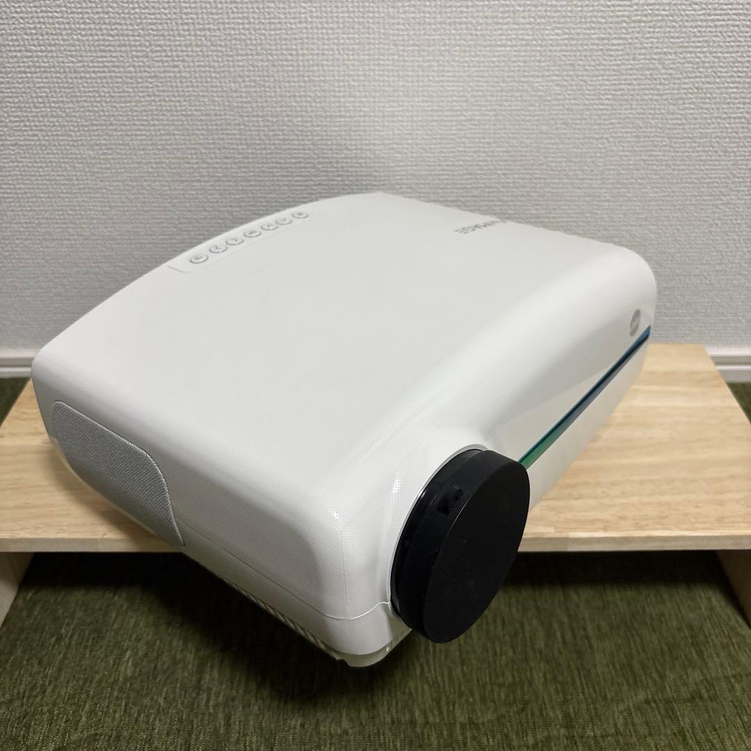 美品✨ 家庭用プロジェクター 1080P 6500lm 最大300インチ