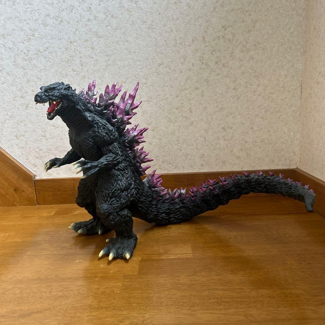 ゴジラ 2000 フィギュア