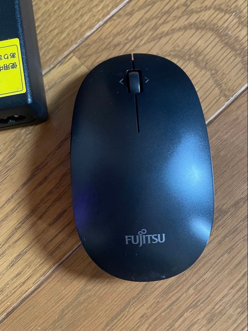 富士通ESPRIMO FH77/C2（FMVF77C2B）一体型デスクトップPC