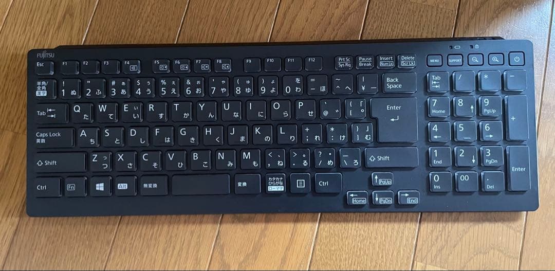 富士通ESPRIMO FH77/C2（FMVF77C2B）一体型デスクトップPC