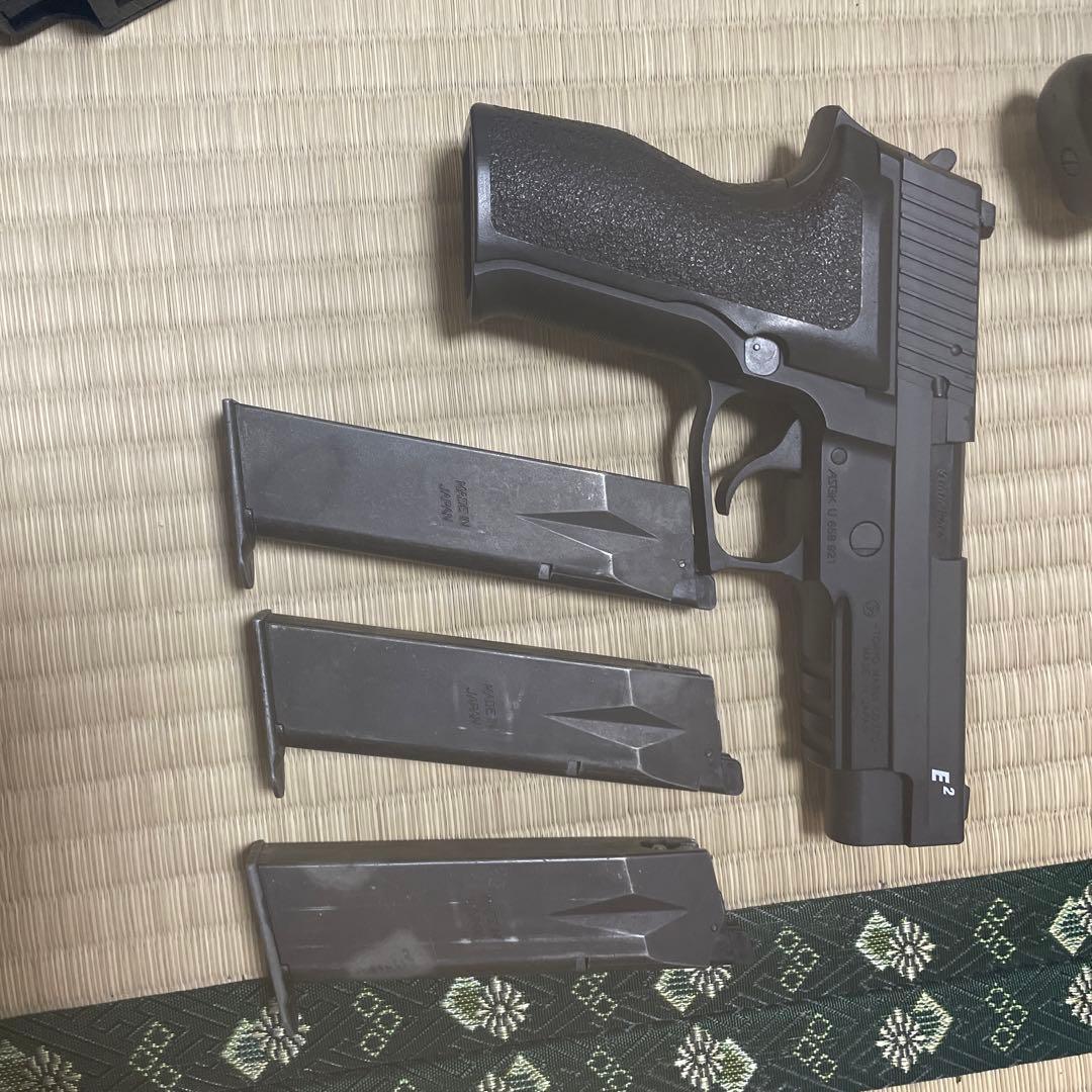 P226 E2 マガジン3本付