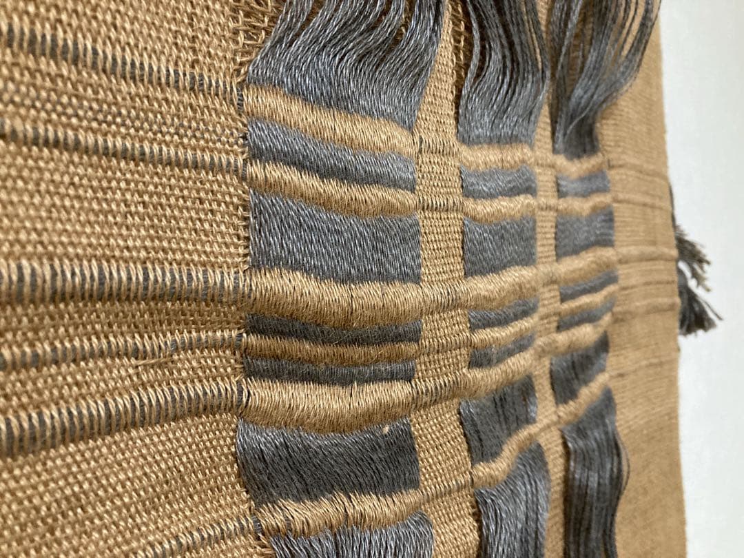 草木染め タペストリー 機織り ヤシャブシ 壁掛け フリンジ 掛物 麻 手染め