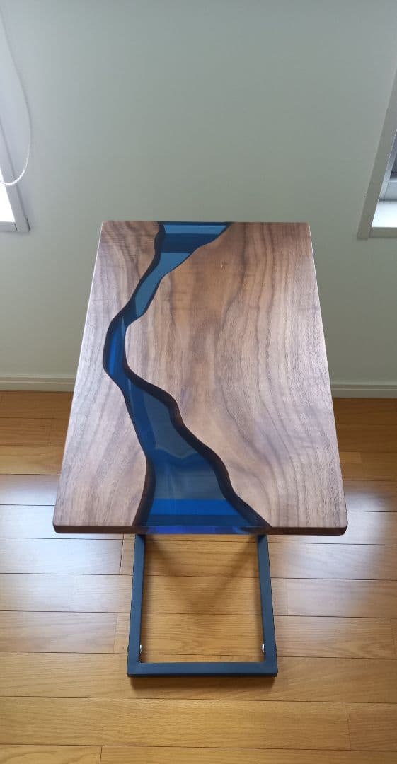 リバーテーブル　レジンテーブル　コーヒーテーブル　コの字　サイドテーブル