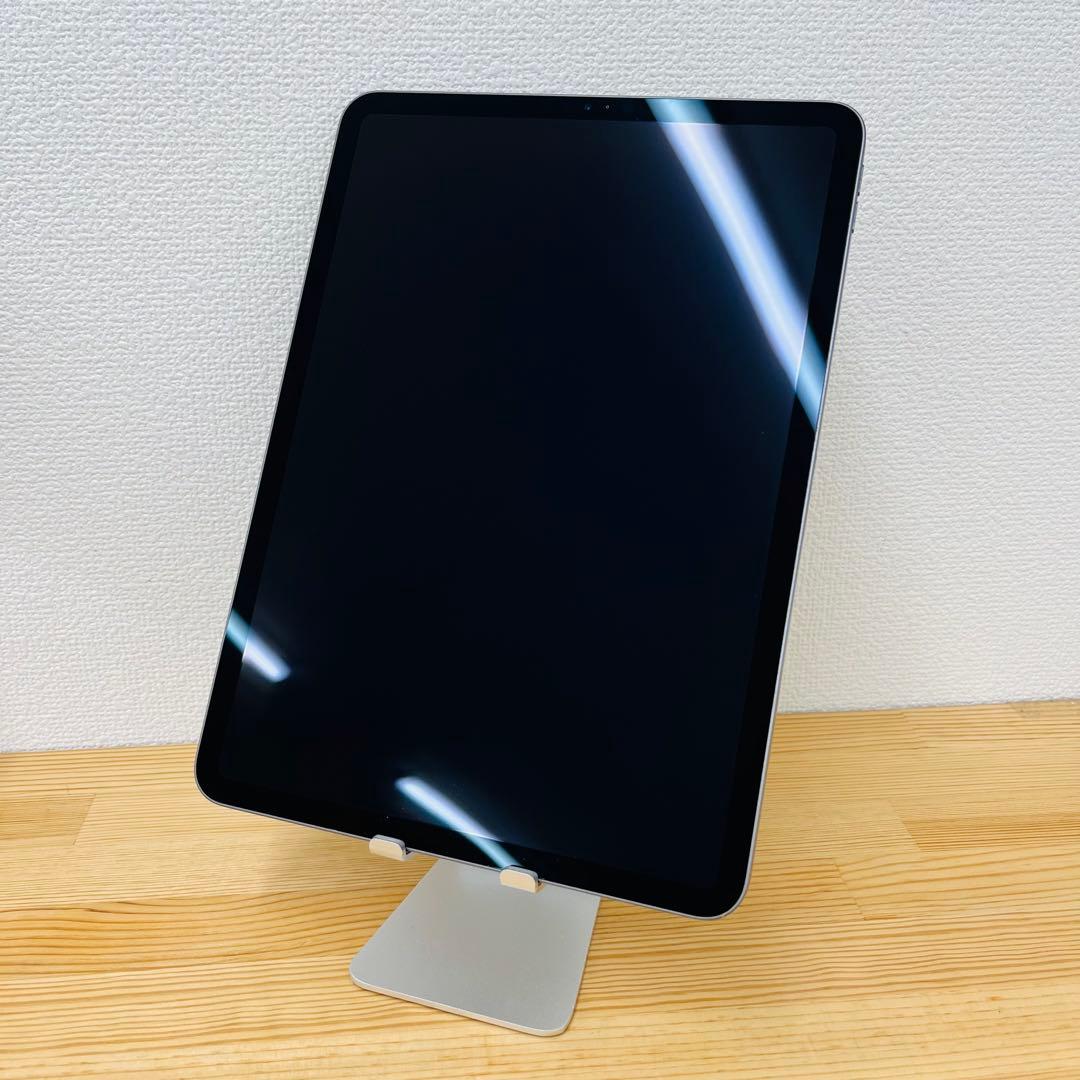 B iPad Pro 第2世代　11インチ　128 GB SIMフリー　本体