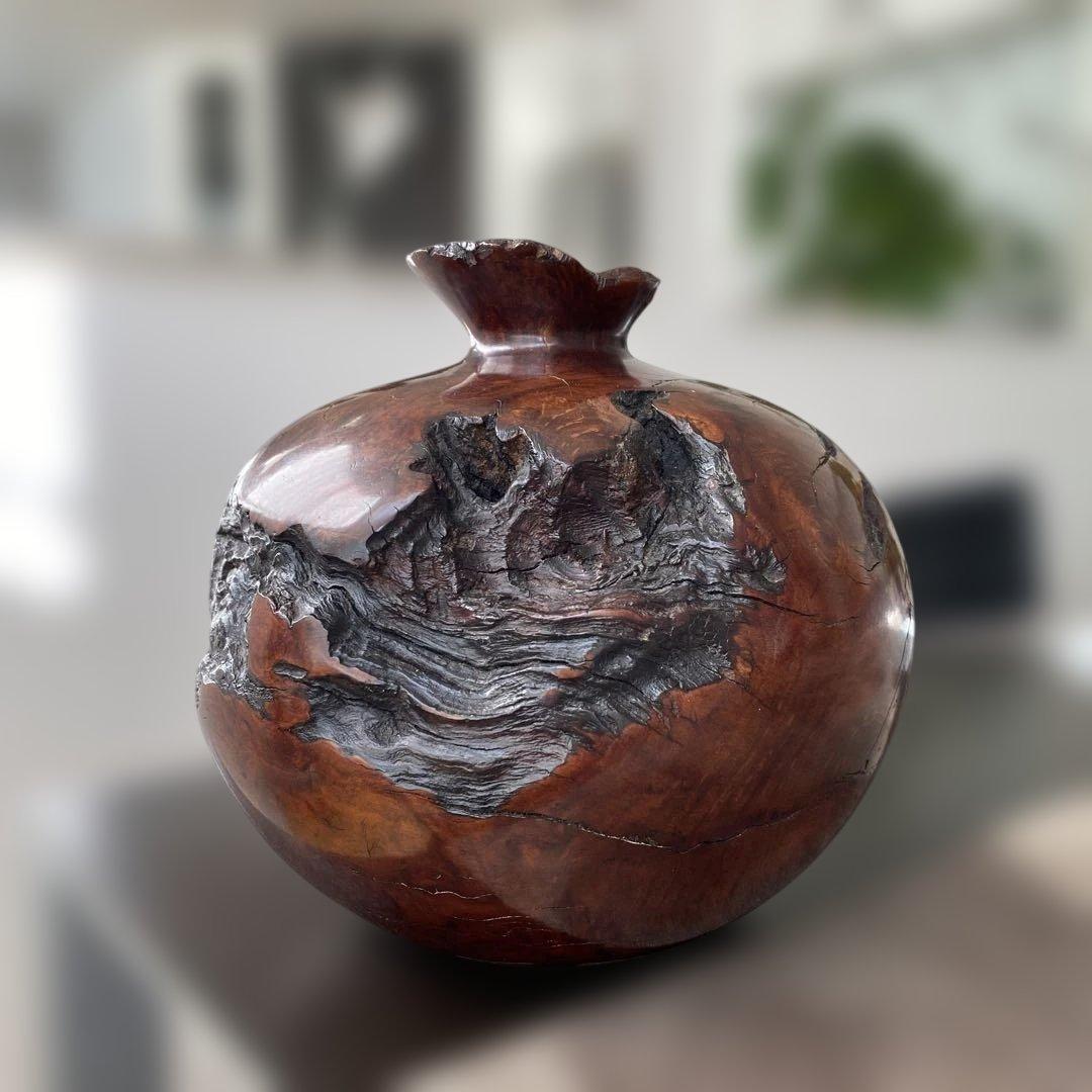 【屋久杉と同等の樹齢の古木から作られた瘤壺】Made in USAの美術・骨董品