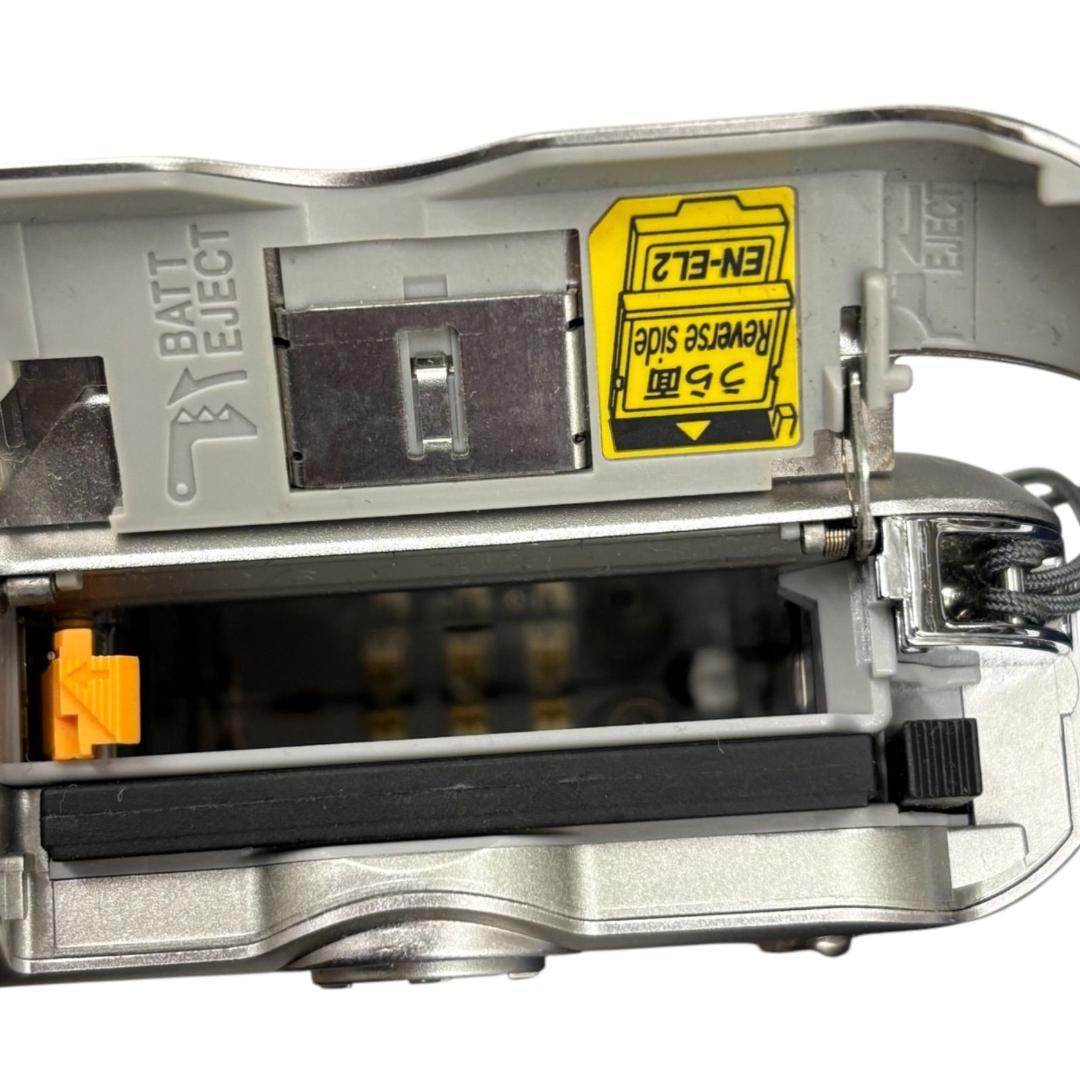 Nikon ニコン デジタルカメラ COOLPIX クールピクス SQ