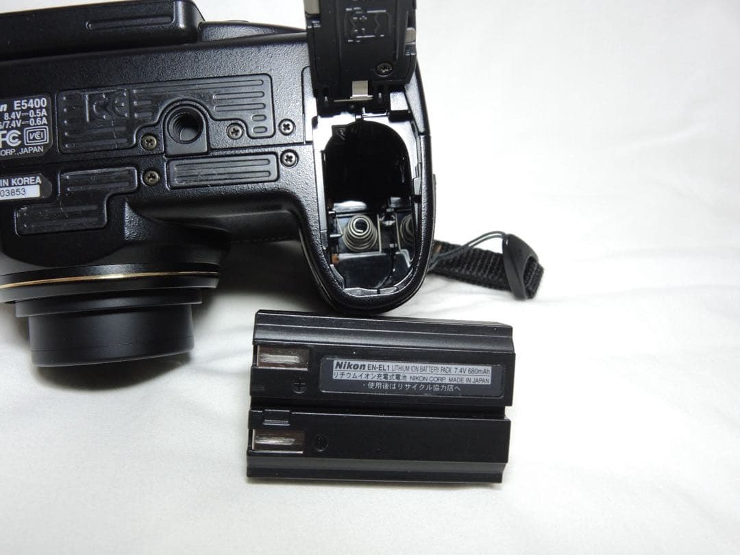 ニコンNikon COOLPIX 5400充電器 EH-21 セット美品