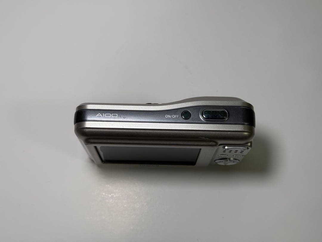 富士フイルム Finepix A100 デジカメ コンパクトデジタルカメラ