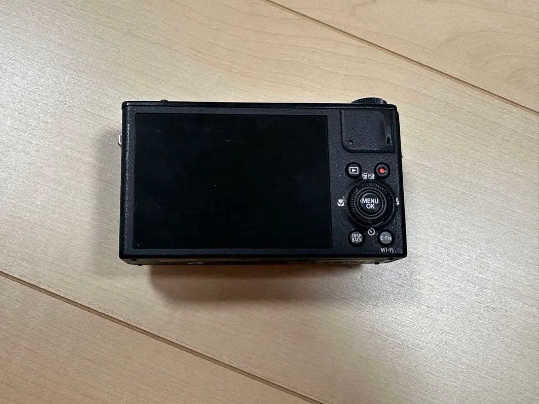 デジタルカメラ Fujifilm XQ1